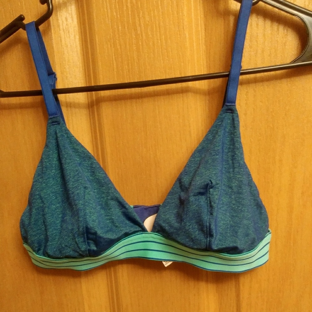 VS Blue sports bra